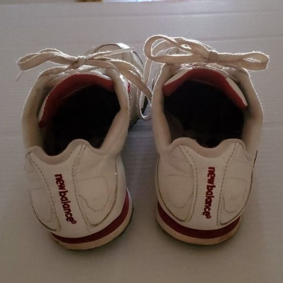 New Balance Sneakers Shoes LEATHER 442 White Red Women's WOMAN'S Size 7 - Picture 5 of 11